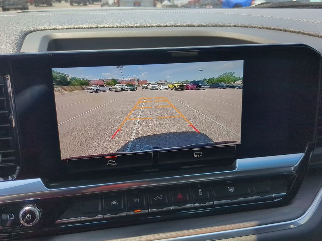 Used 2024 GMC Sierra 1500 SLT image 15