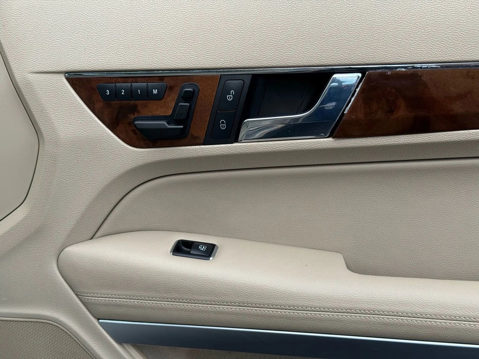 Used 2010 Mercedes-Benz E 350 Coupe image 47