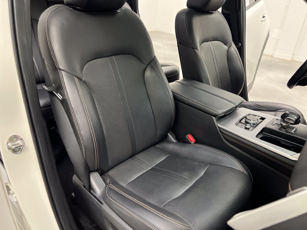 Used 2025 MAZDA CX-70 3.3 Turbo w/ Preferred Package AWD/4WD image 28