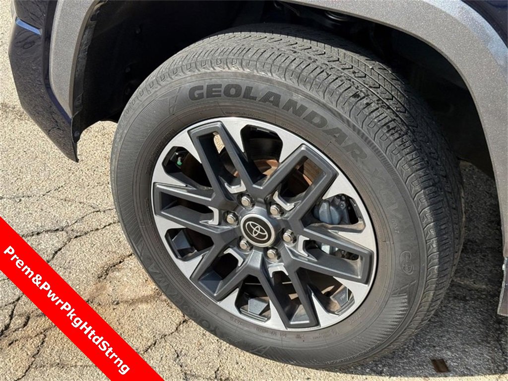 Used 2024 Toyota Tundra Limited image 11