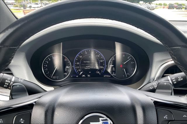 Used 2024 Buick Enclave Premium AWD/4WD image 18