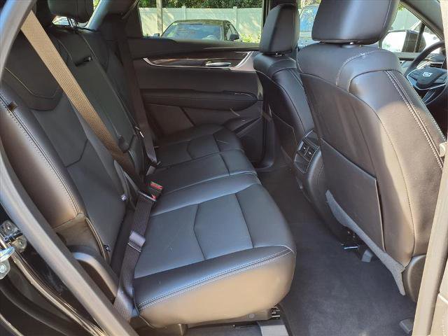 New 2025 Cadillac XT5 Sportv w/ LPO, Red Accent Package image 10