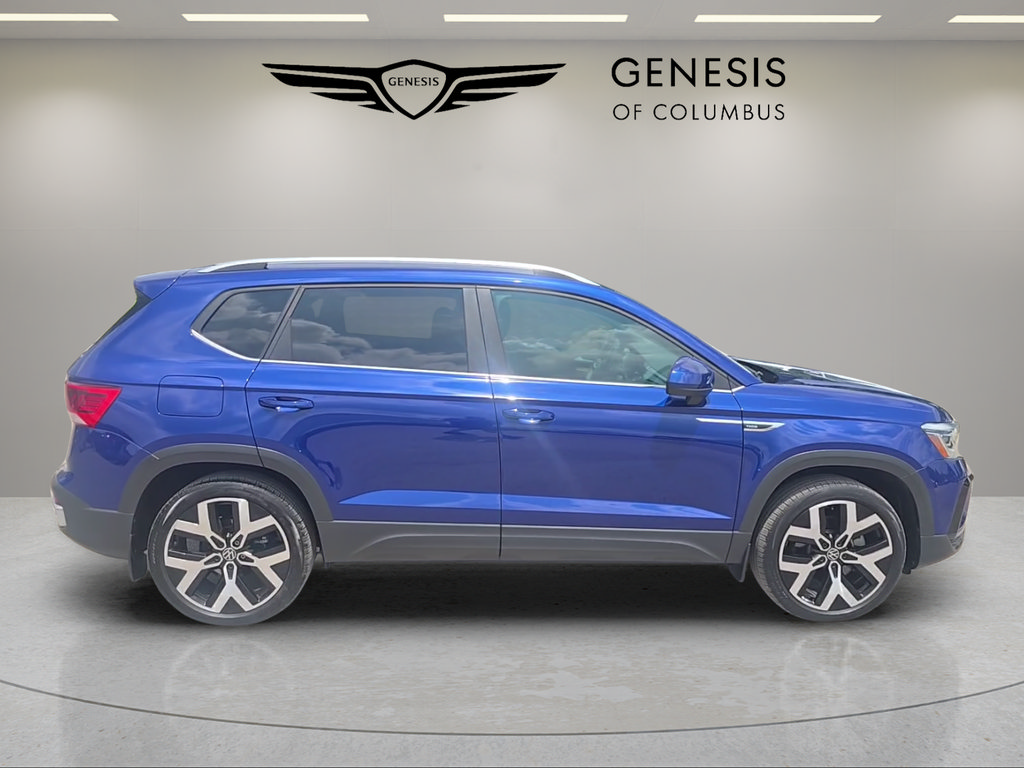Used 2023 Volkswagen Taos SEL AWD/4WD image 6