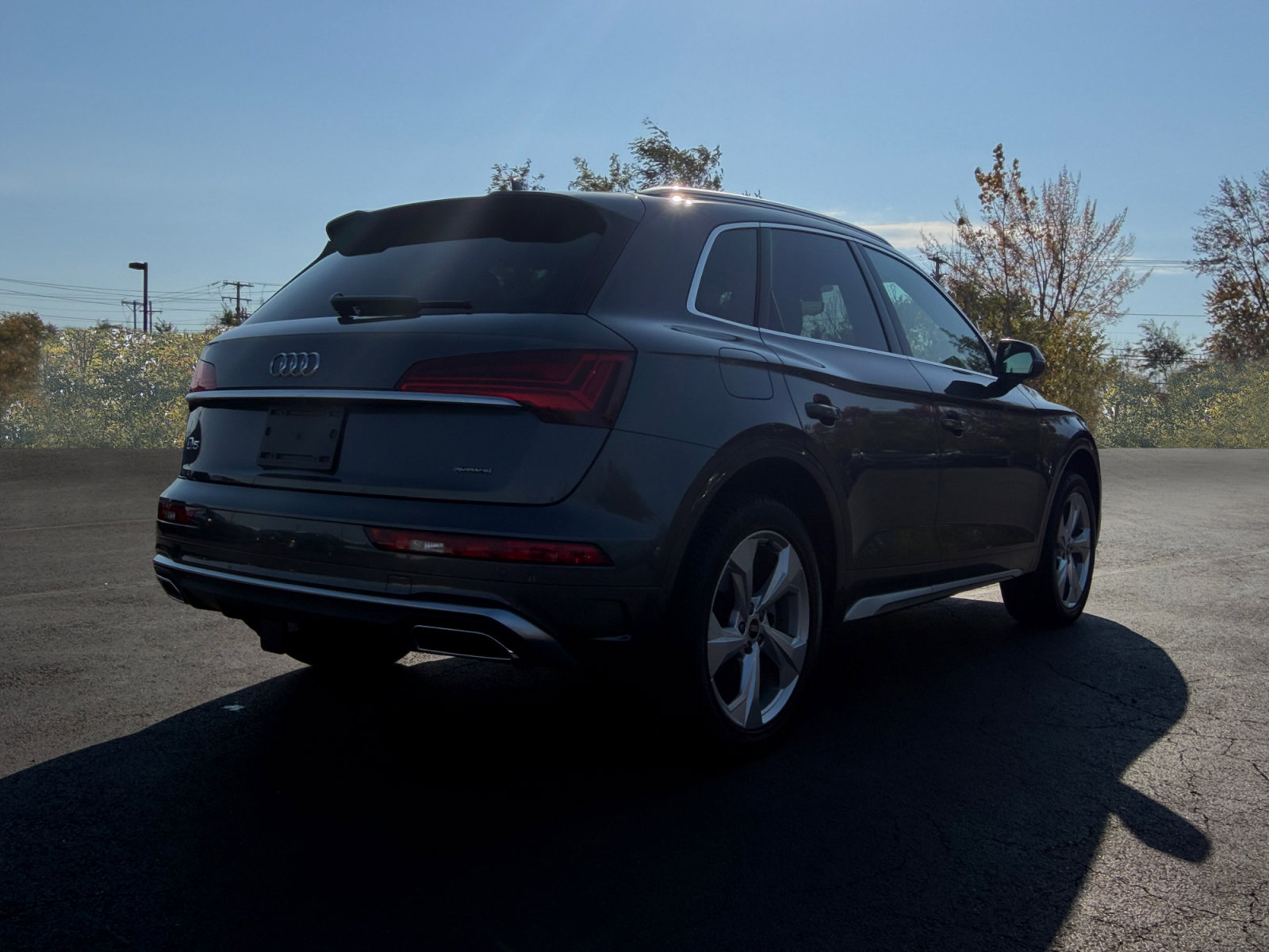 Used 2023 Audi Q5 2.0T Premium Plus w/ Premium Plus Package AWD/4WD image 10