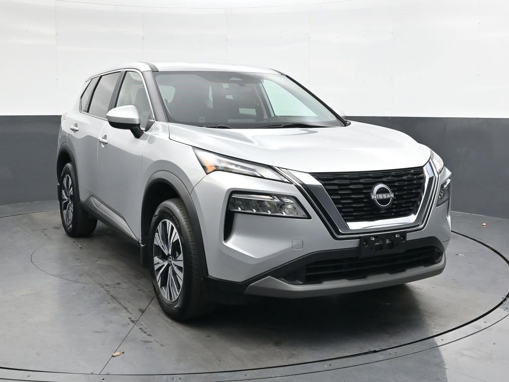 Used 2023 Nissan Rogue SV