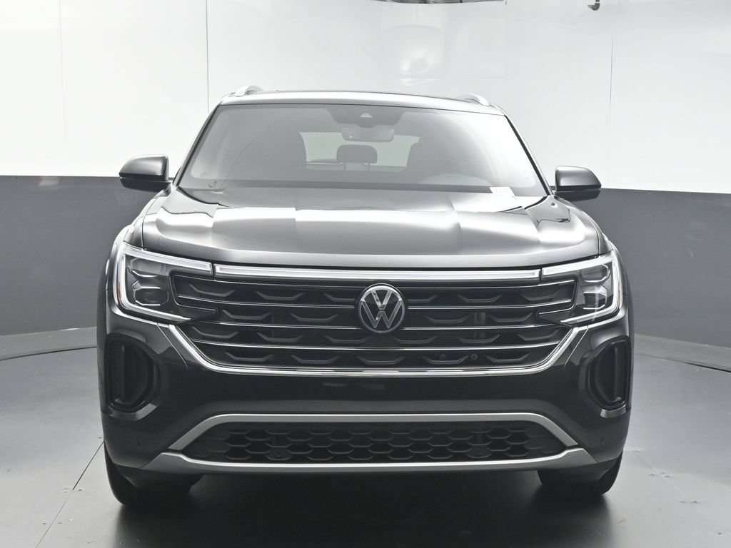 New 2026 Volkswagen Atlas Cross Sport SE FWD image 3