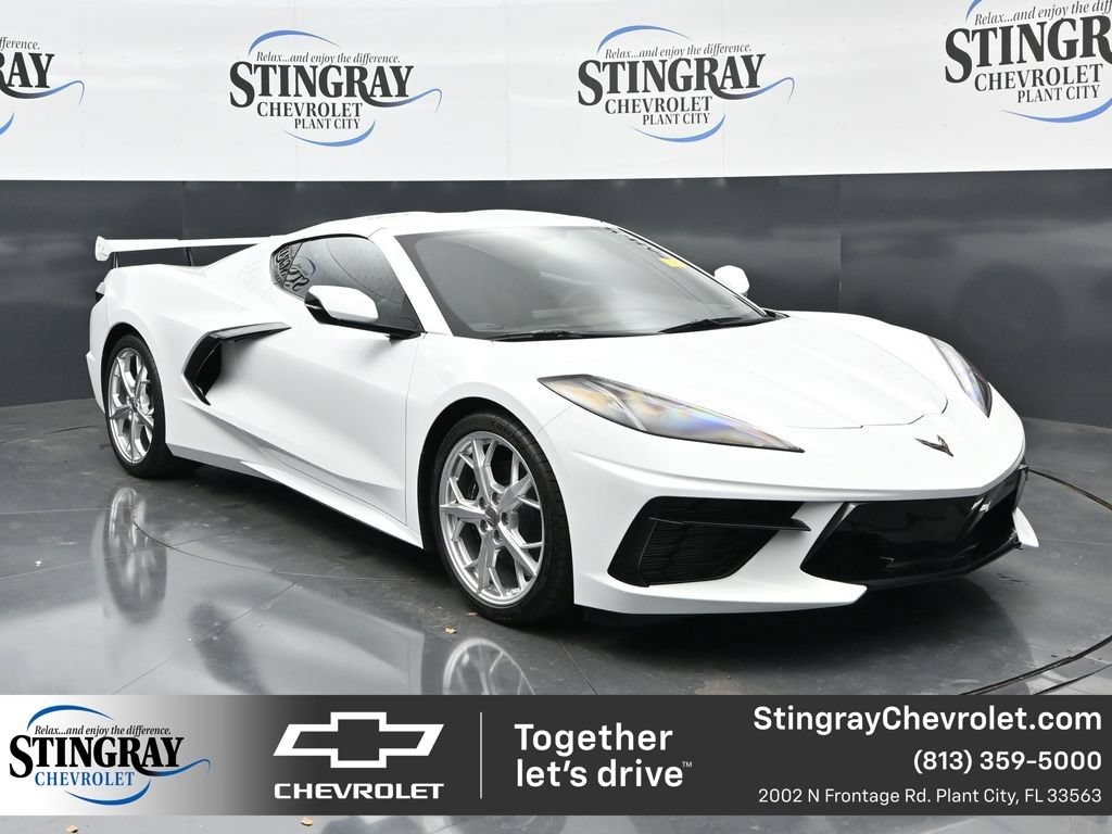 Used 2020 Chevrolet Corvette Stingray Coupe w/ 1LT RWD image 1