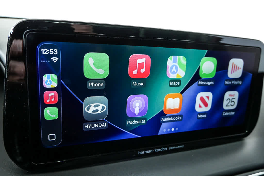 Certified 2023 Hyundai Santa Fe SEL w/ Premium Package image 16