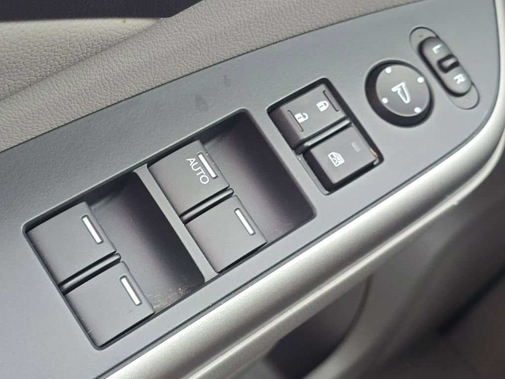 Used 2014 Honda CR-V EX-L image 24