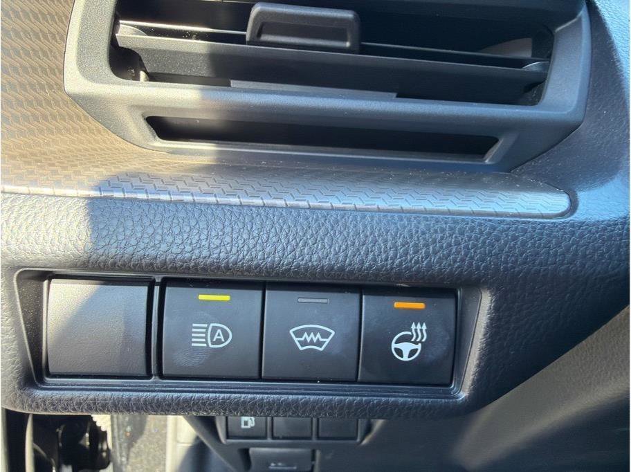 Used 2024 Toyota Prius XLE image 21