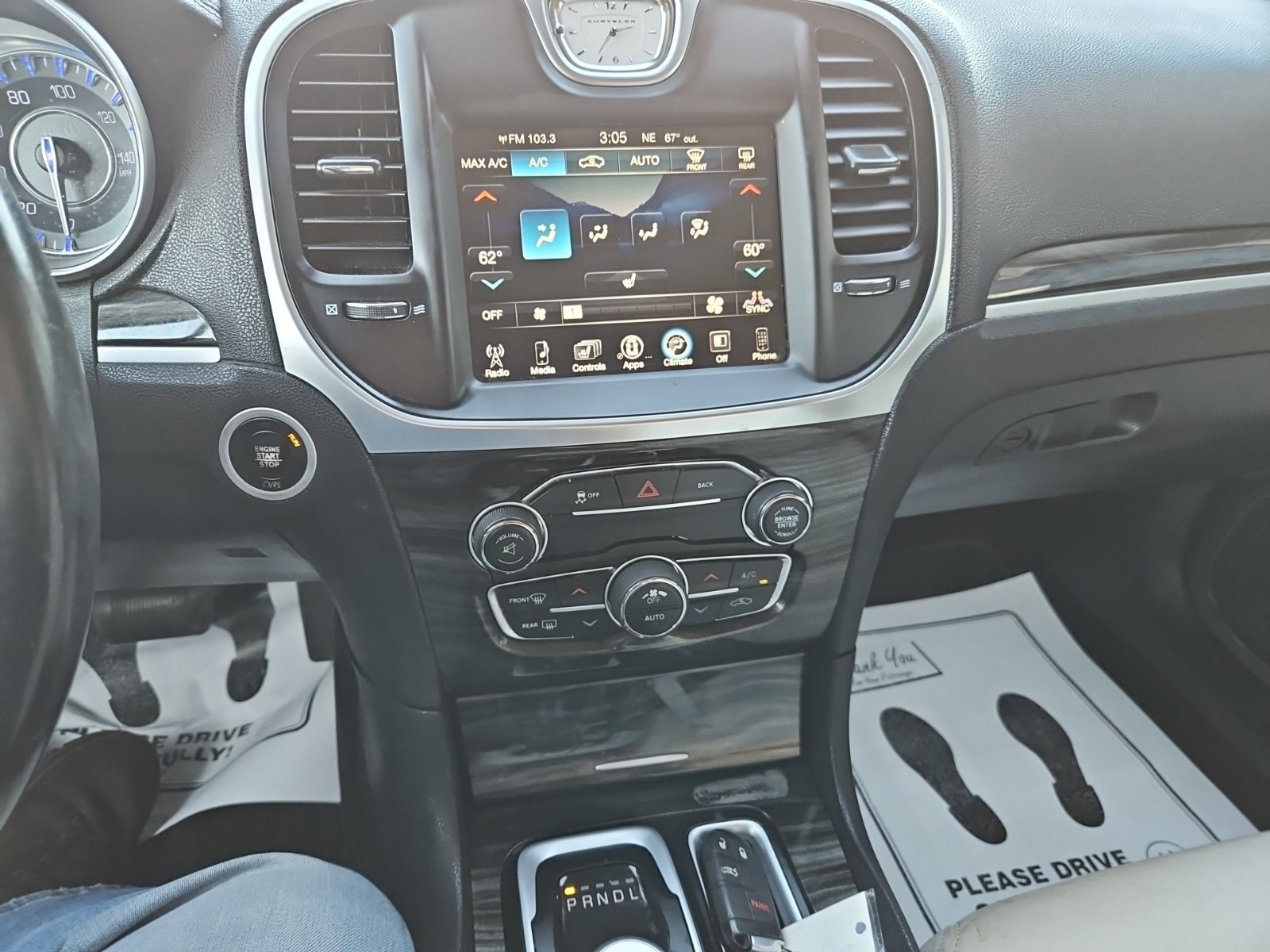 Used 2016 Chrysler 300 Limited RWD image 23