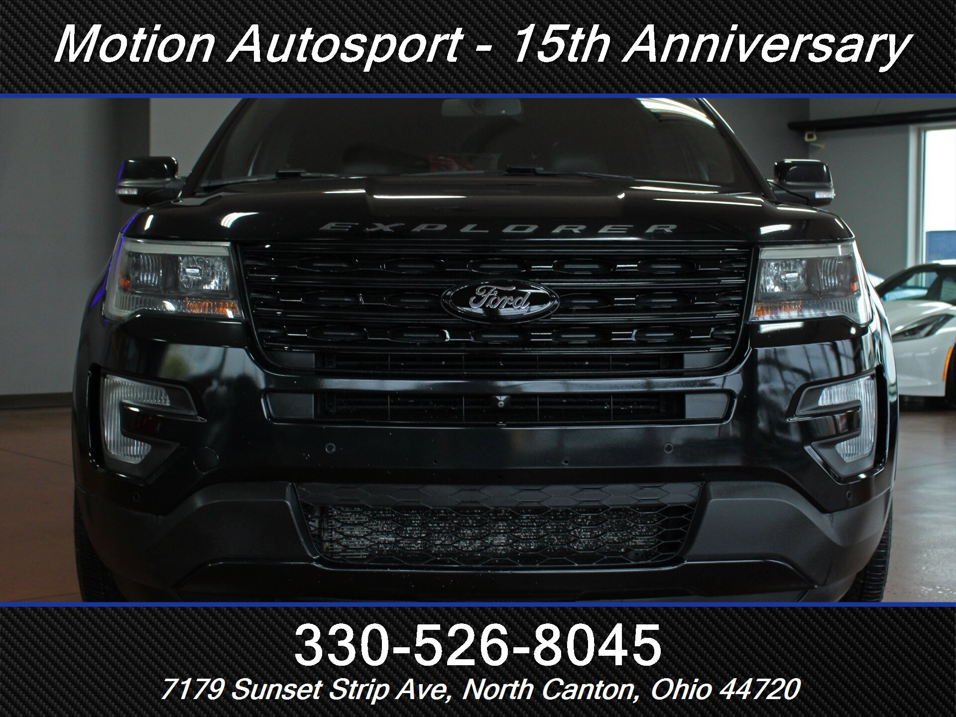 Used 2017 Ford Explorer Sport w/ Equipment Group 401A AWD/4WD image 3