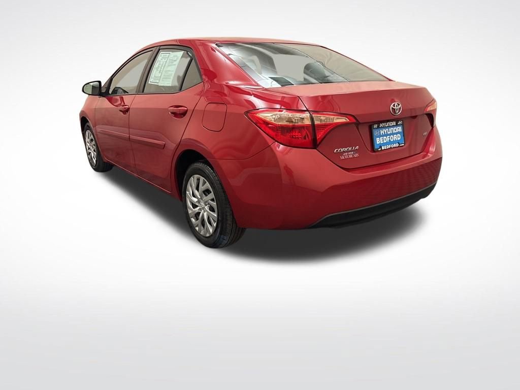 Used 2018 Toyota Corolla LE image 8