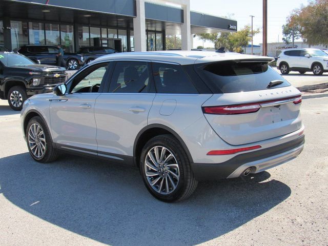 Used 2023 Lincoln Corsair Reserve image 7