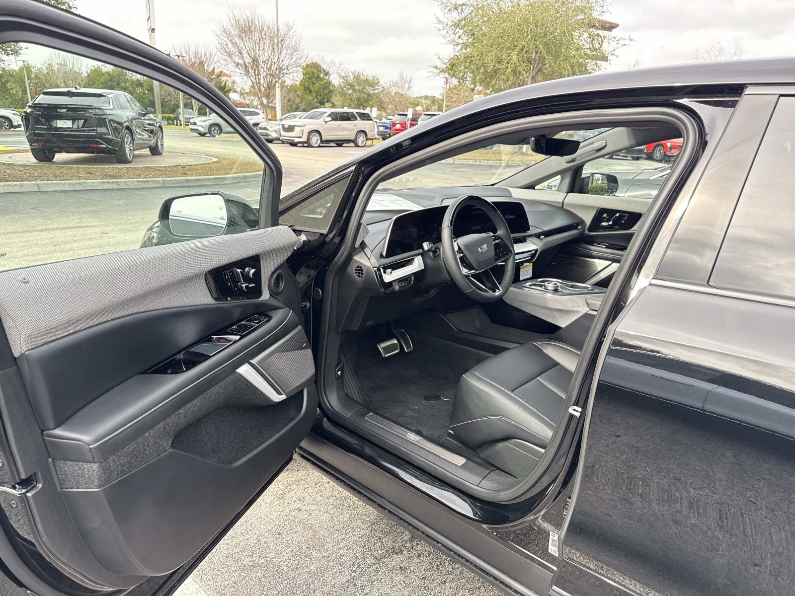 New 2026 Cadillac Optiq Sport 1 image 19