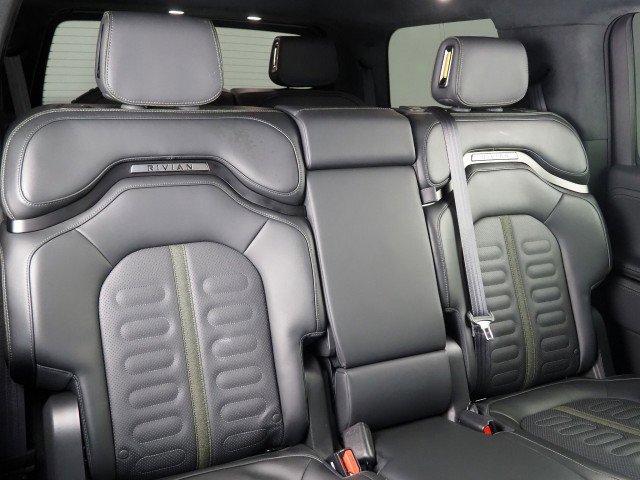 Used 2024 Rivian R1S AWD Adventure image 17