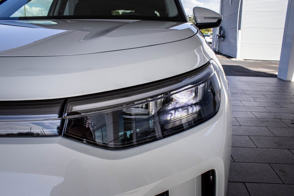 New 2025 Volkswagen Tiguan S image 9