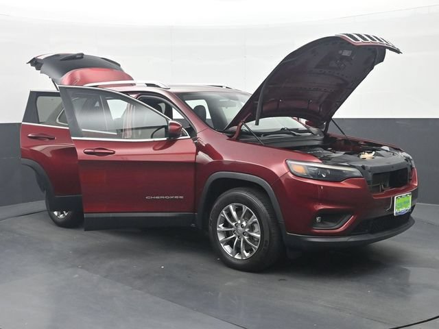 Used 2019 Jeep Cherokee Latitude Plus AWD/4WD image 35