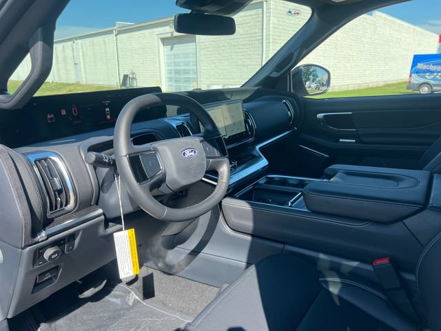 New 2027 Ford Expedition Platinum w/ Stealth Performance Package AWD/4WD image 19