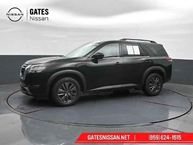Used 2024 Nissan Pathfinder SV AWD/4WD image 7