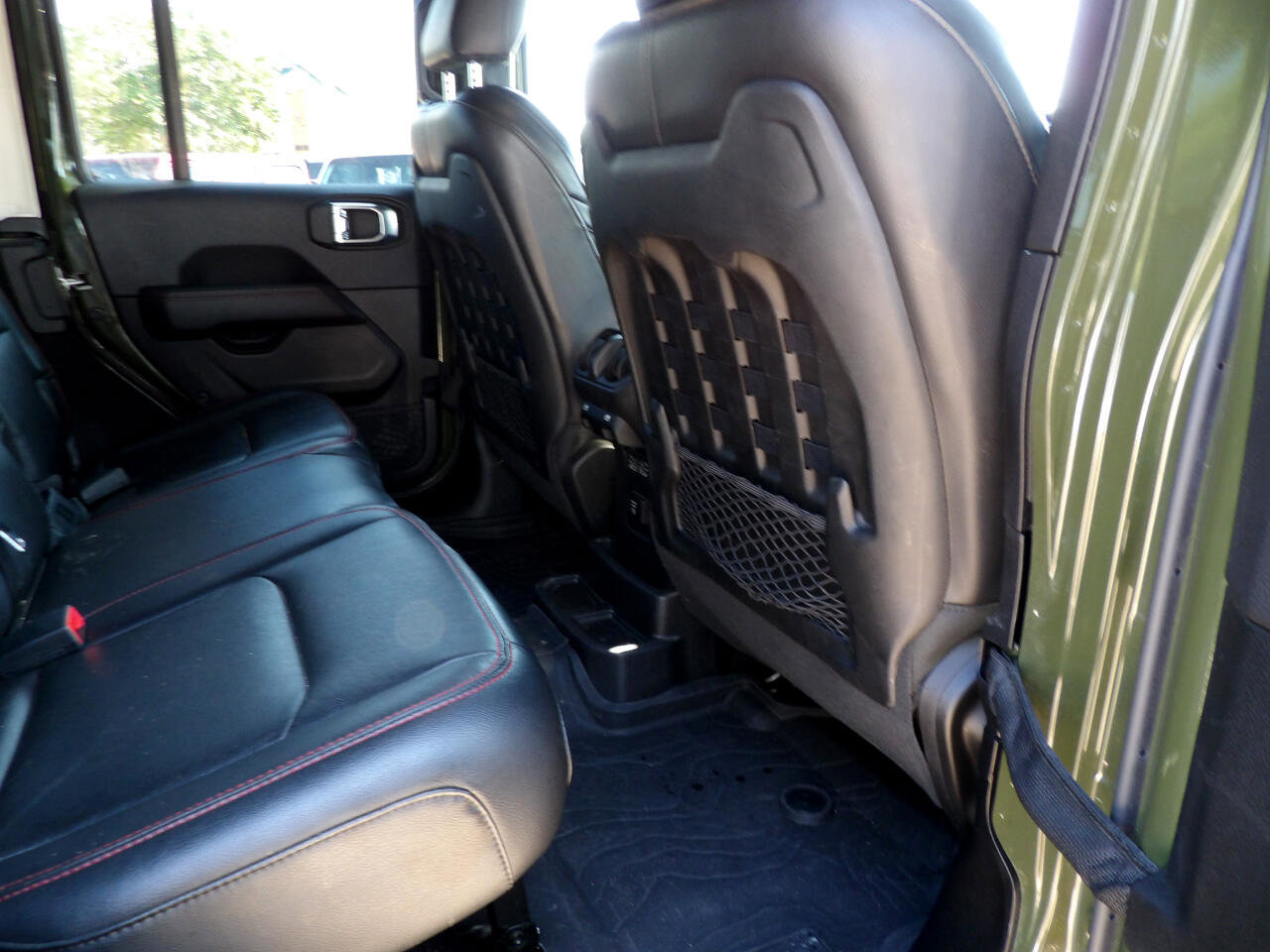 Used 2023 Jeep Wrangler Unlimited Rubicon w/ Xtreme 35 Tire Package image 10