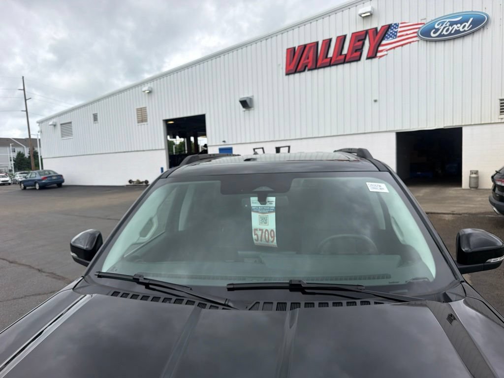 Used 2026 Ford Expedition Active AWD/4WD image 18