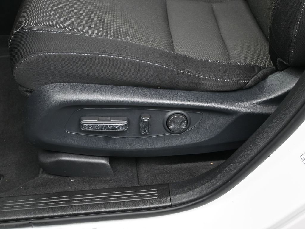 Certified 2024 Honda CR-V EX image 23