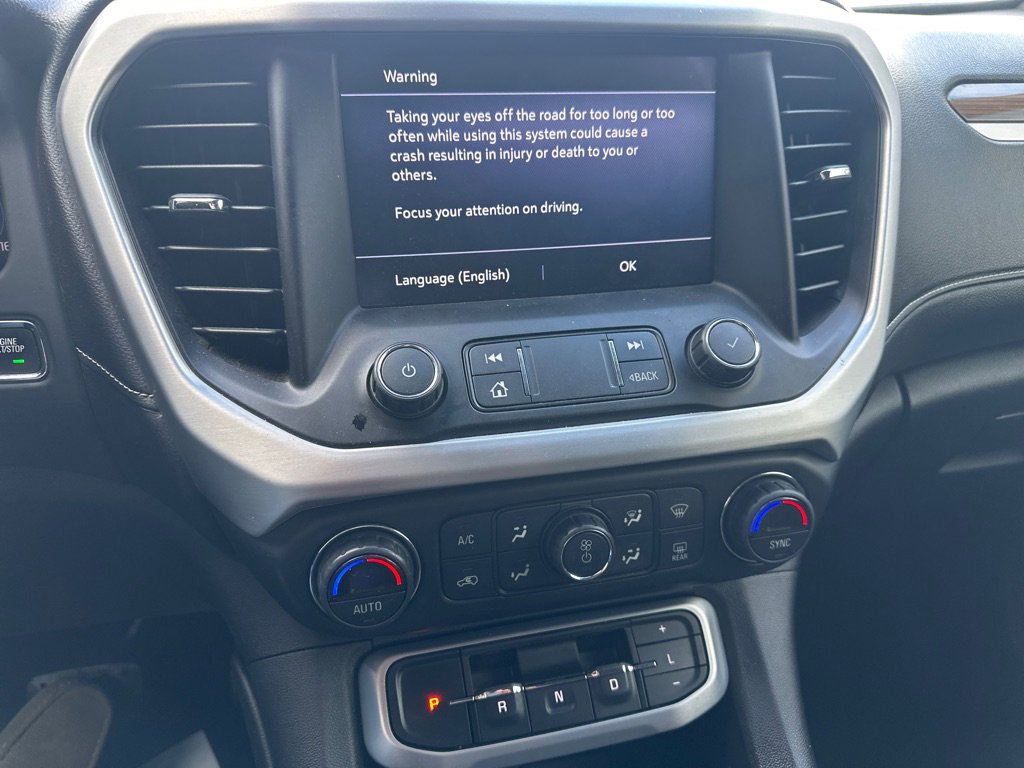 Used 2020 GMC Acadia SLE image 21