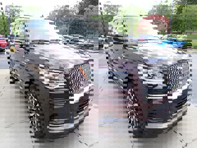 New 2024 Lincoln Navigator L Reserve image 8