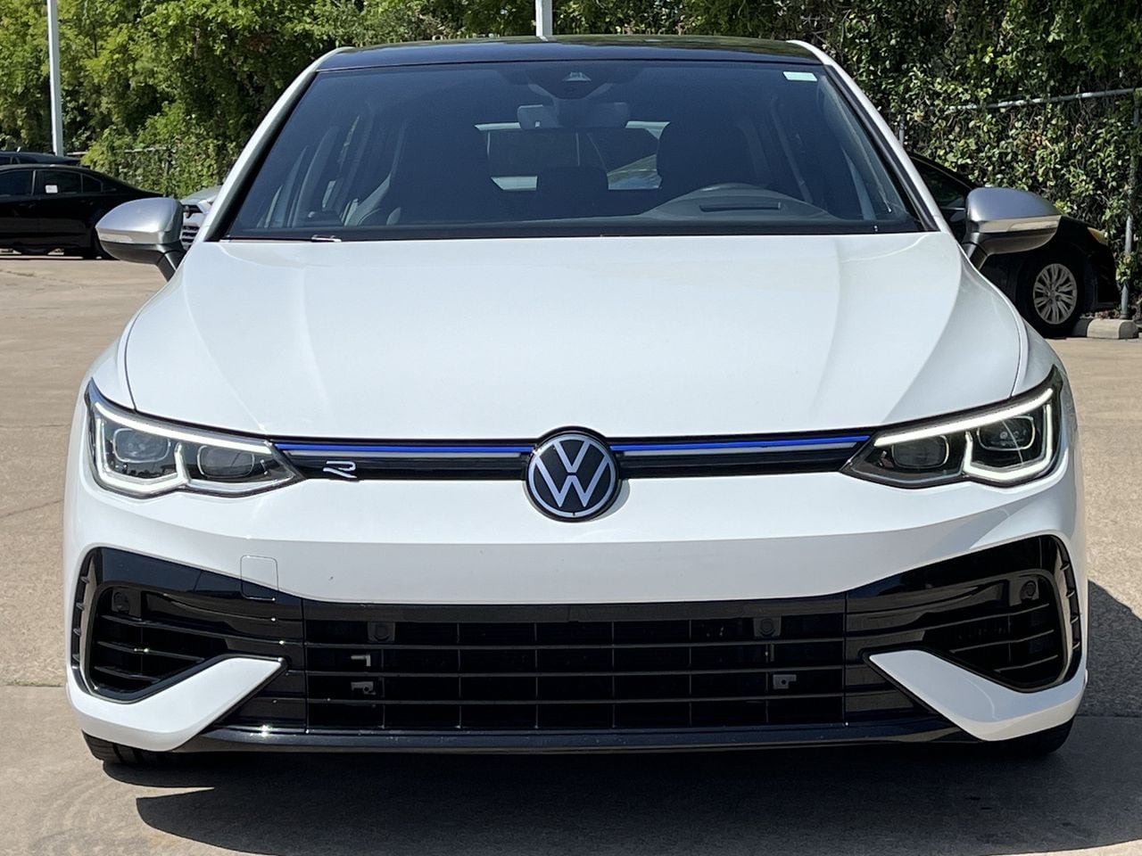 Used 2024 Volkswagen Golf R AWD/4WD image 7