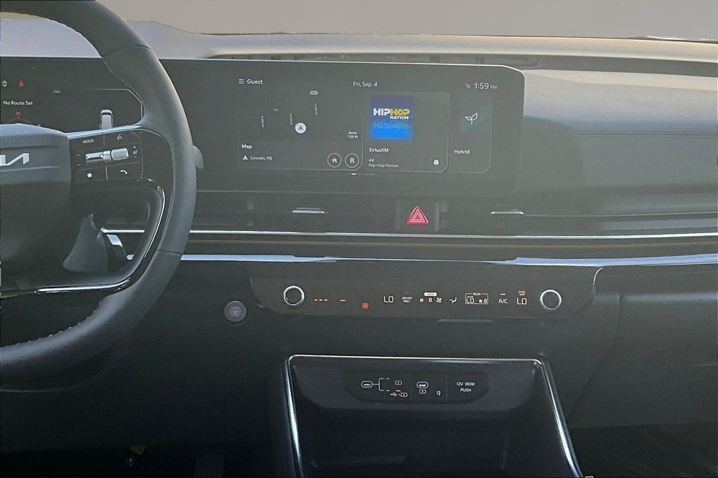New 2027 Kia Carnival SX Prestige FWD image 6
