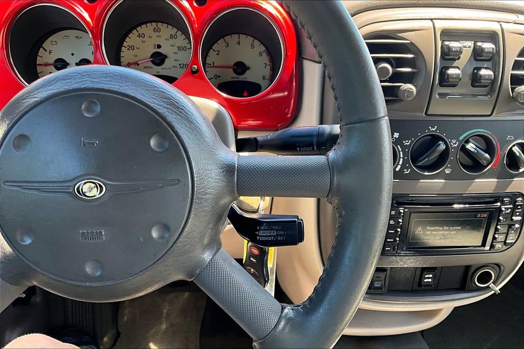Used 2005 Chrysler PT Cruiser Touring FWD image 20