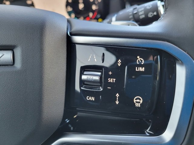 Used 2025 Land Rover Discovery Sport Dynamic SE image 31