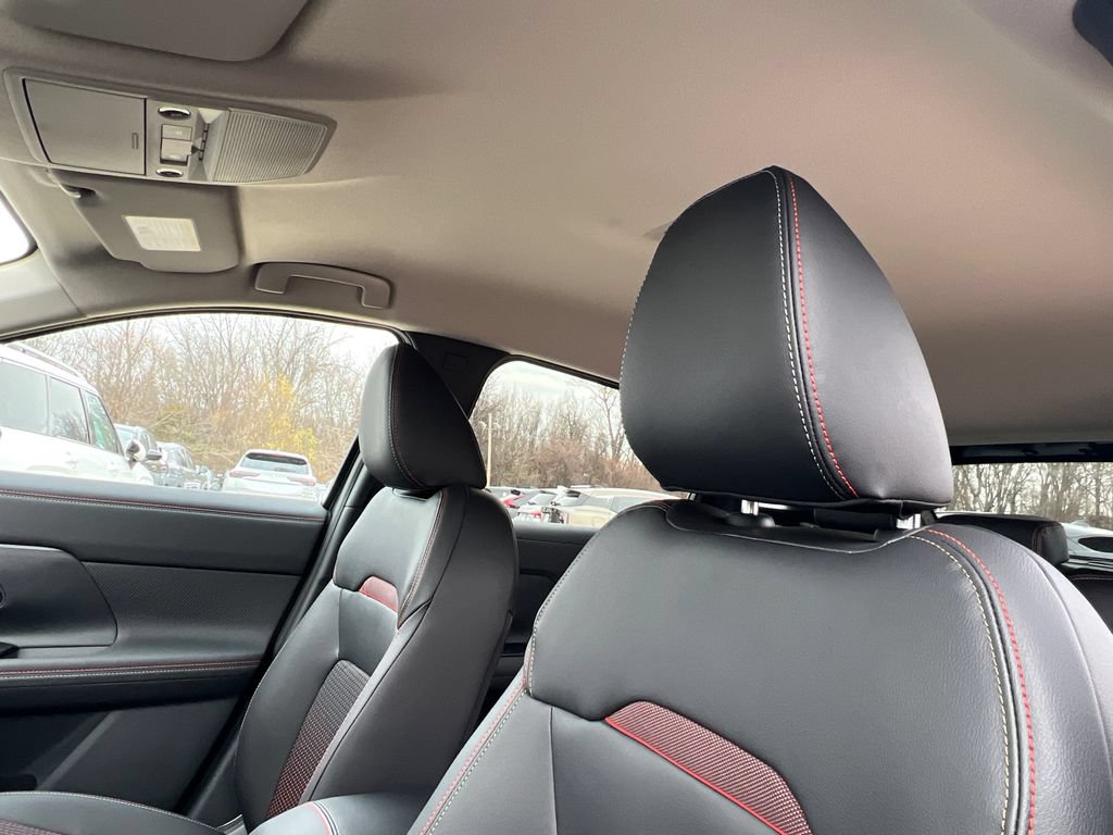 New 2026 Nissan Kicks SR w/ Cold Weather Package AWD/4WD image 18