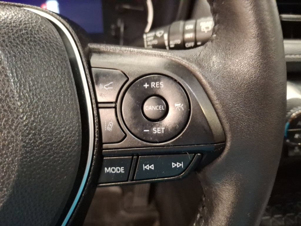 Used 2023 Toyota RAV4 XLE w/ Convenience Package AWD/4WD image 23