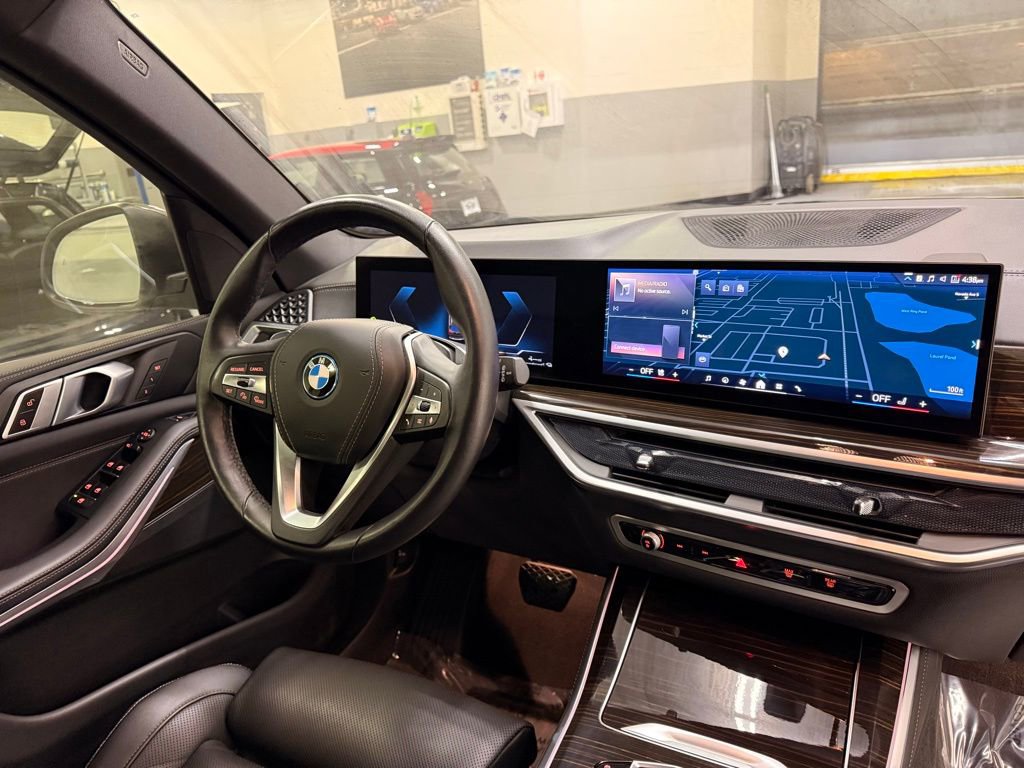 Used 2024 BMW X5 xDrive50e w/ Parking Assistance Package image 29