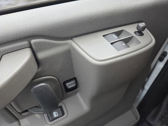 New 2025 GMC Savana 3500 Extended w/ Driver Convenience Package RWD image 8