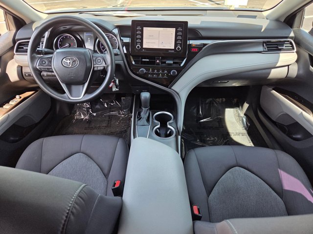 Used 2021 Toyota Camry LE image 17