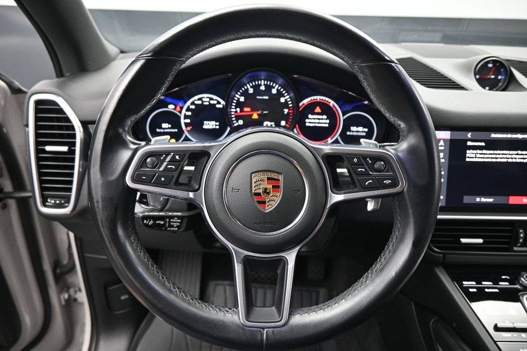 Used 2021 Porsche Cayenne AWD/4WD image 11