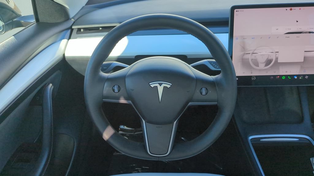 Used 2023 Tesla Model 3 Standard Range RWD image 11