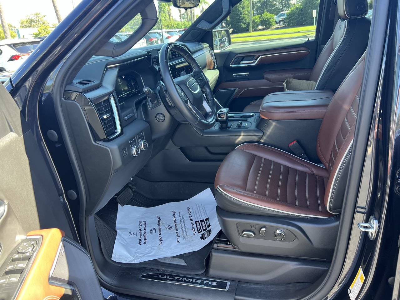 Used 2023 GMC Sierra 1500 Denali Ultimate AWD/4WD image 16