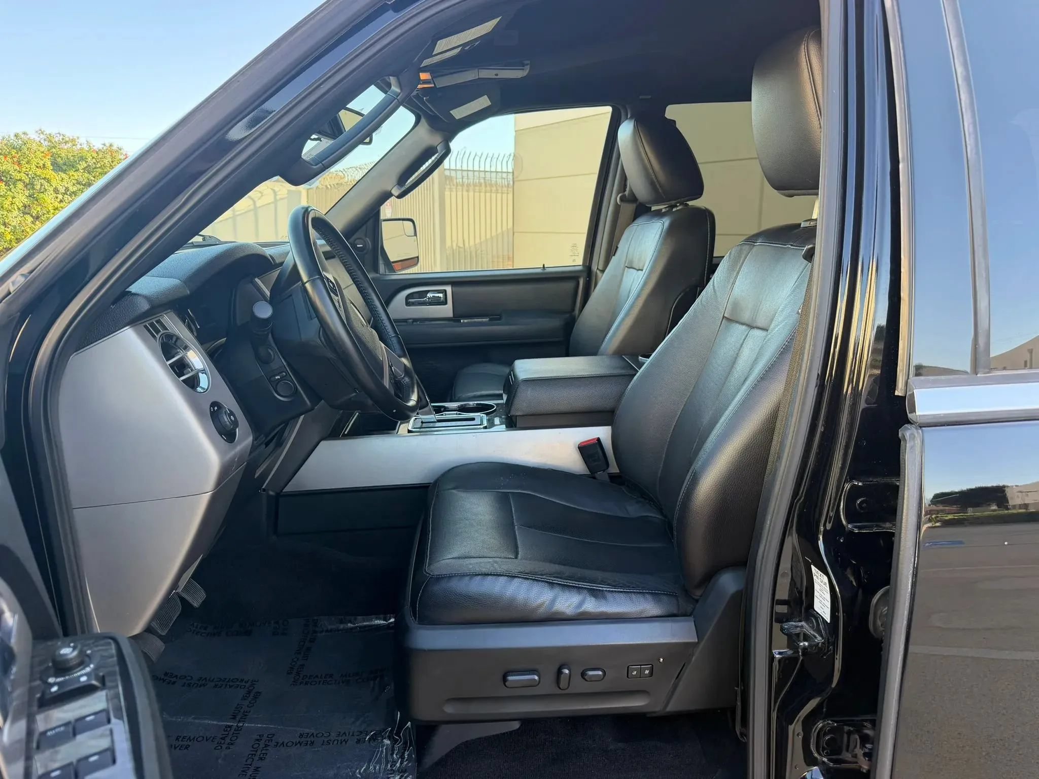 Used 2017 Ford Expedition EL Limited RWD image 9