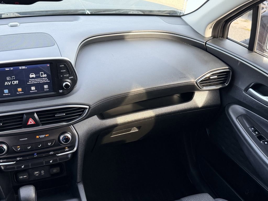 Used 2019 Hyundai Santa Fe SEL FWD image 16