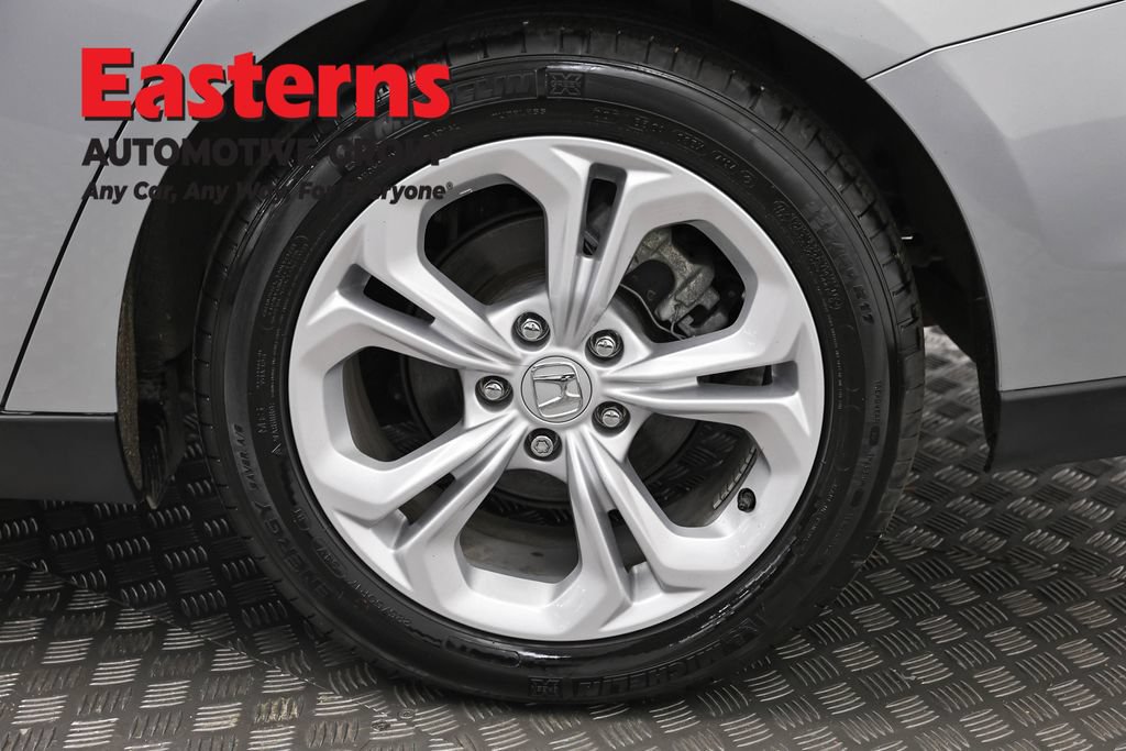 Used 2025 Honda Accord LX image 32