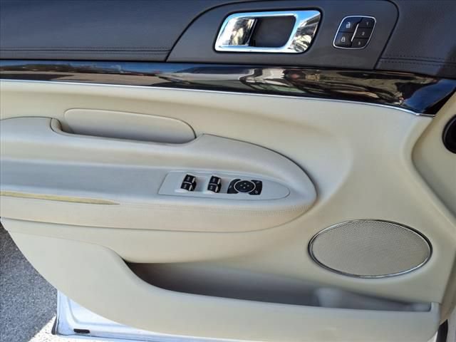 Used 2015 Lincoln MKT AWD w/ Equipment Group 201A image 17