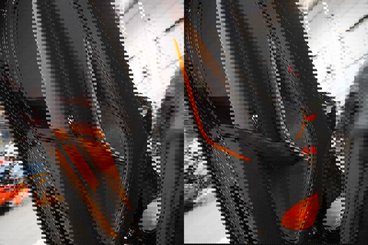 Used 2022 McLaren 720S Performance image 21