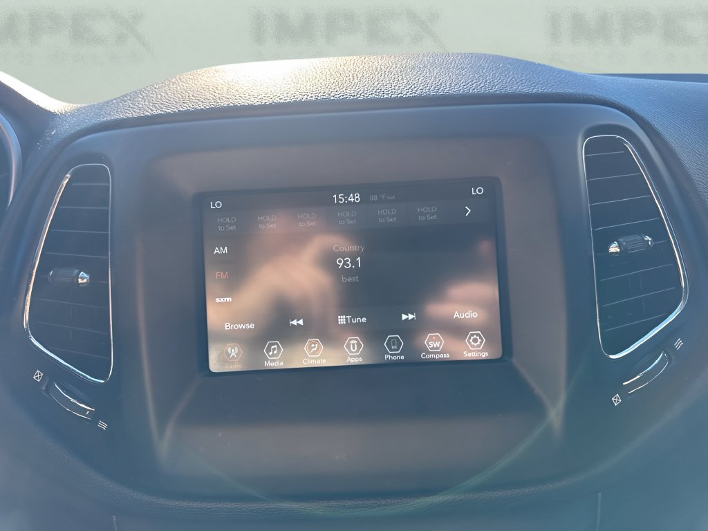 Used 2019 Jeep Compass Latitude w/ Popular Equipment Group FWD image 16