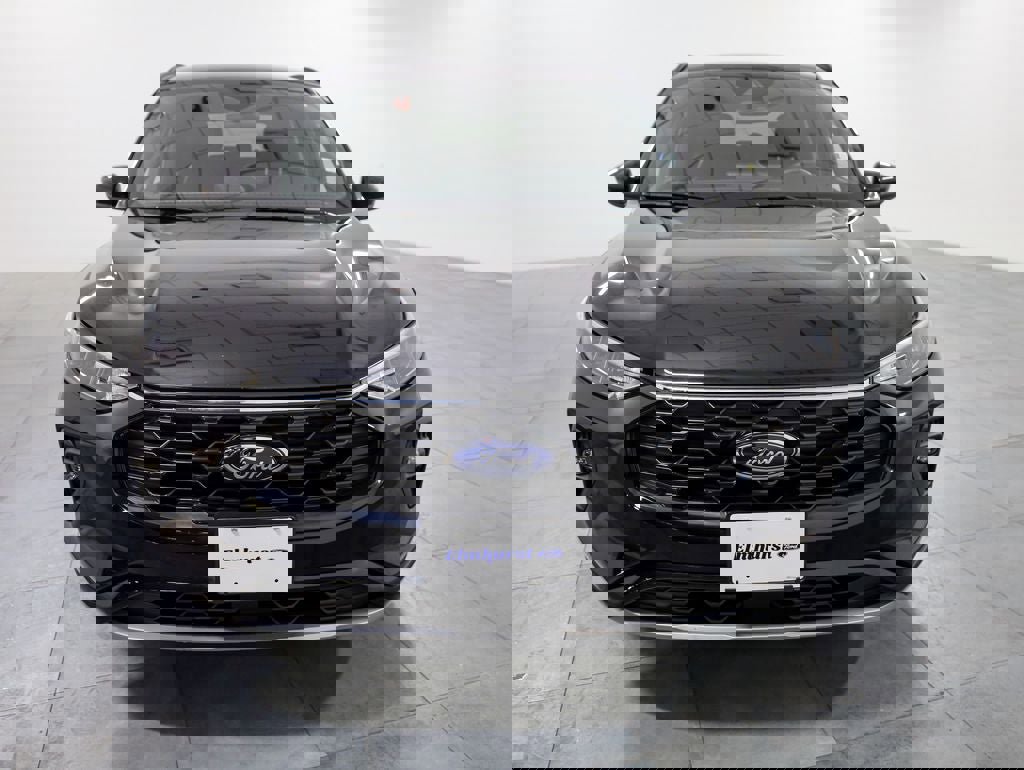 Certified 2024 Ford Escape ST-Line Select w/ Tech Pack #1 image 2