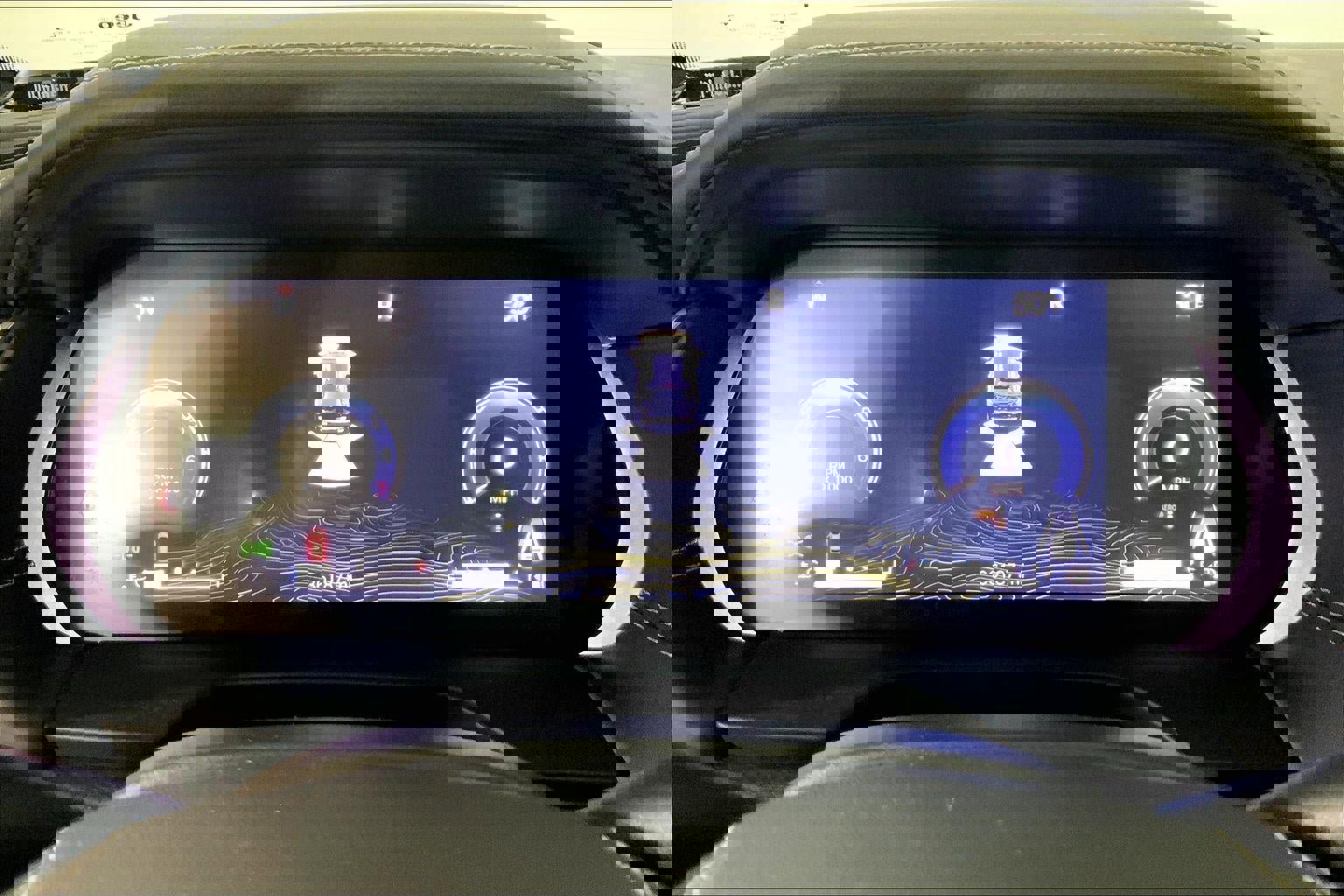 Used 2022 Jeep Grand Cherokee Overland w/ Luxury Tech Group IV image 20