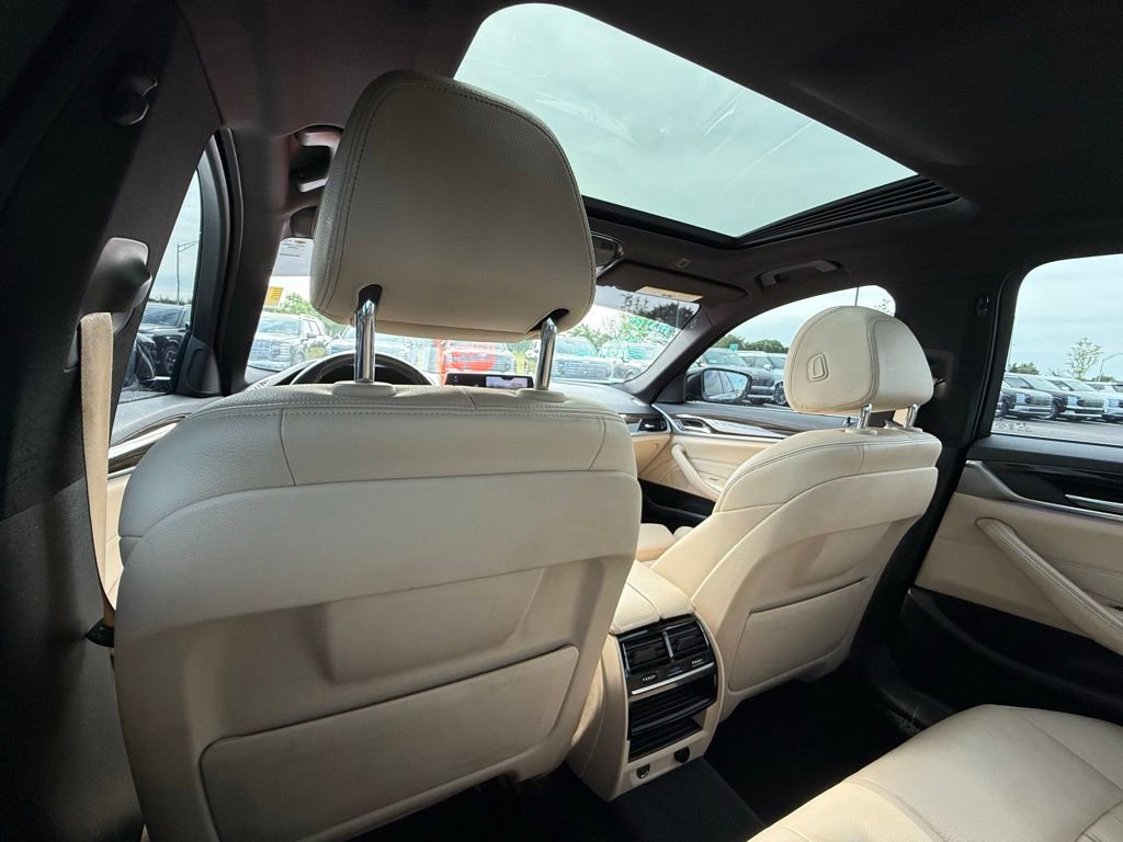 Used 2018 BMW 530i xDrive AWD/4WD image 23